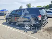 2023 Chevrolet Suburan photo