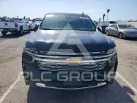 2023 Chevrolet Suburan photo