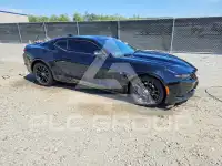 2023 Chevrolet Camaro фото