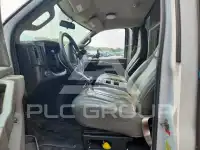 2023 Chevrolet Express фото