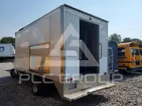 2023 Chevrolet Express photo
