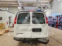 2023 Chevrolet Express фото