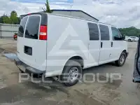 2023 Chevrolet Express фото