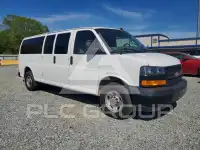 2023 Chevrolet Express фото