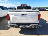 2023 Chevrolet Colorado фото