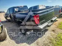 2023 Chevrolet Silverado фото
