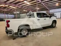 2023 Chevrolet Silverado фото