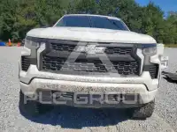 2023 Chevrolet Silverado photo