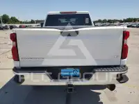 2023 Chevrolet Silverado фото