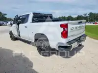 2023 Chevrolet Silverado фото
