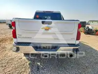 2023 Chevrolet Silverado фото