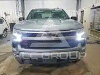 2023 Chevrolet Silverado фото