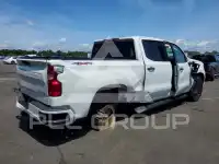 2023 Chevrolet Silverado фото