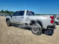 2023 Chevrolet Silverado фото