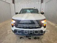 2023 Chevrolet Silverado фото