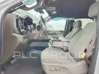 2023 Chevrolet Silverado фото