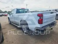 2023 Chevrolet Silverado фото