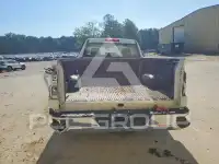 2023 Chevrolet Silverado photo