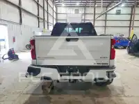 2023 Chevrolet Silverado фото