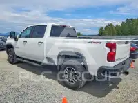 2023 Chevrolet Silverado фото
