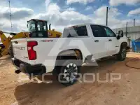 2023 Chevrolet Silverado фото