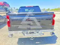 2023 Chevrolet Silverado photo