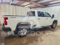 2023 Chevrolet Silverado фото