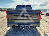 2023 Chevrolet Silverado фото