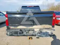 2023 Chevrolet Silverado фото