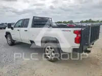 2023 Chevrolet Silverado фото