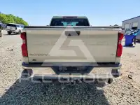 2023 Chevrolet Silverado фото
