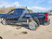 2023 Chevrolet Silverado фото