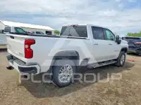 2023 Chevrolet Silverado фото