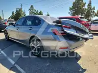 2023 BMW 330 фото