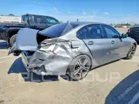2023 BMW 330 фото