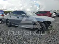 2023 BMW 330 фото