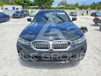 2023 BMW 330 фото