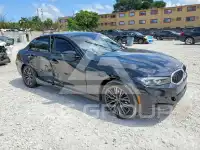 2023 BMW 330 фото