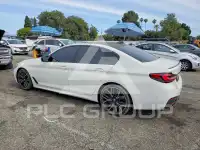 2023 BMW 540 фото