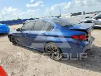 2023 BMW 540 фото