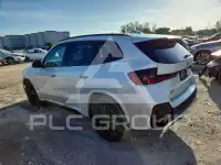 2023 BMW X1 фото