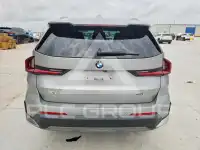 2023 BMW X1 фото