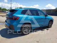 2023 BMW X1 фото
