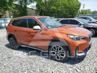 2023 BMW X1 фото