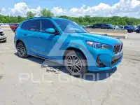 2023 BMW X1 фото