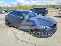 2023 BMW M5 фото