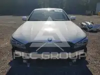 2023 BMW 330 фото