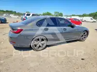 2023 BMW 330 фото