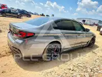 2023 BMW M5 фото
