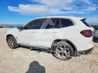 2023 BMW X3 фото